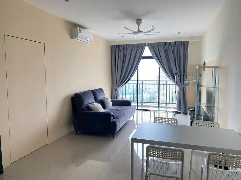 Vesta Homes Molek Regency With City View, Johor Bahru 0*,  Malaysia