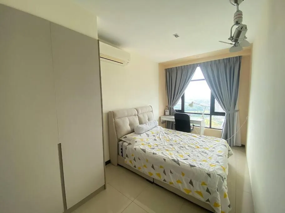 Apartment Vesta Homes Molek Regency With City View, Johor Bahru Malaysia